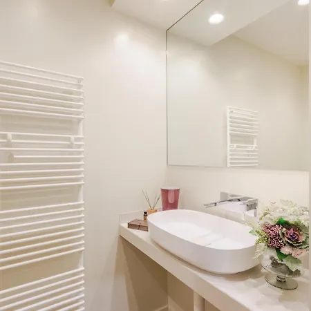 Sabrina, Modern 3 Bedrooms With Elevator *