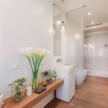 Apartment Sabrina, Modern 3 Bedrooms With Elevator Lucca